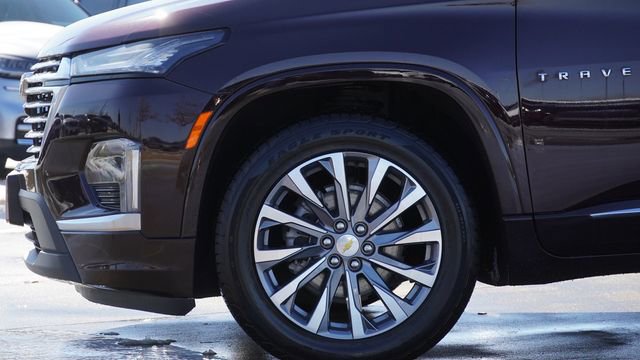 Used 2023 Chevrolet Traverse Premier w/ LPO, Floor Liner Package image 5