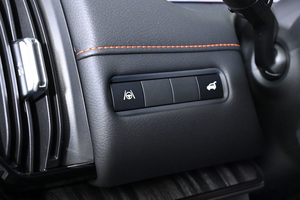 New 2026 Nissan Armada PRO-4X image 20