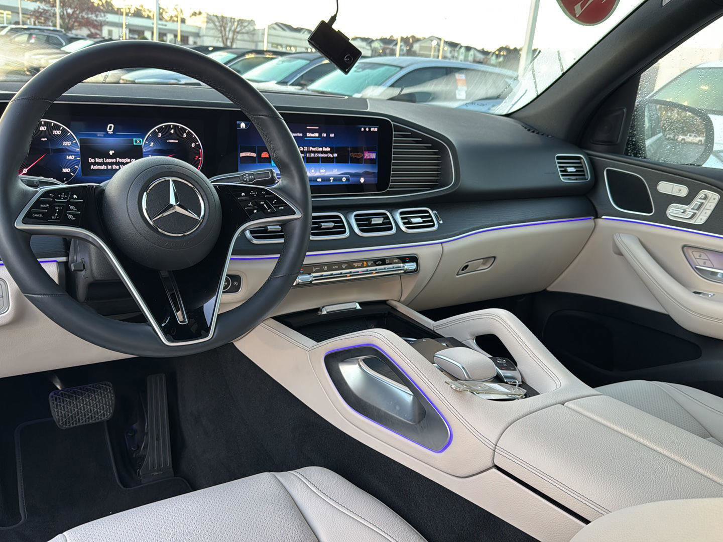 Used 2024 Mercedes-Benz GLE 350 4MATIC image 16