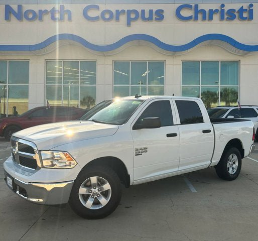 Used 2022 RAM 1500 Classic SLT w/ Electronics Group AWD/4WD image 1