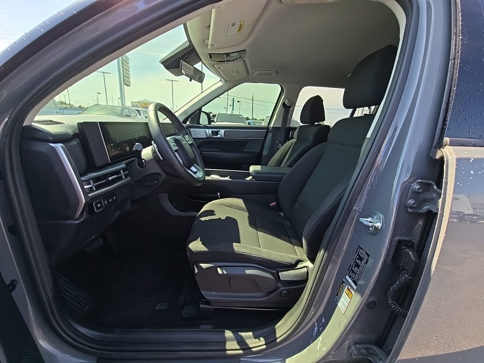 Used 2024 Hyundai Santa Fe SE AWD/4WD image 9