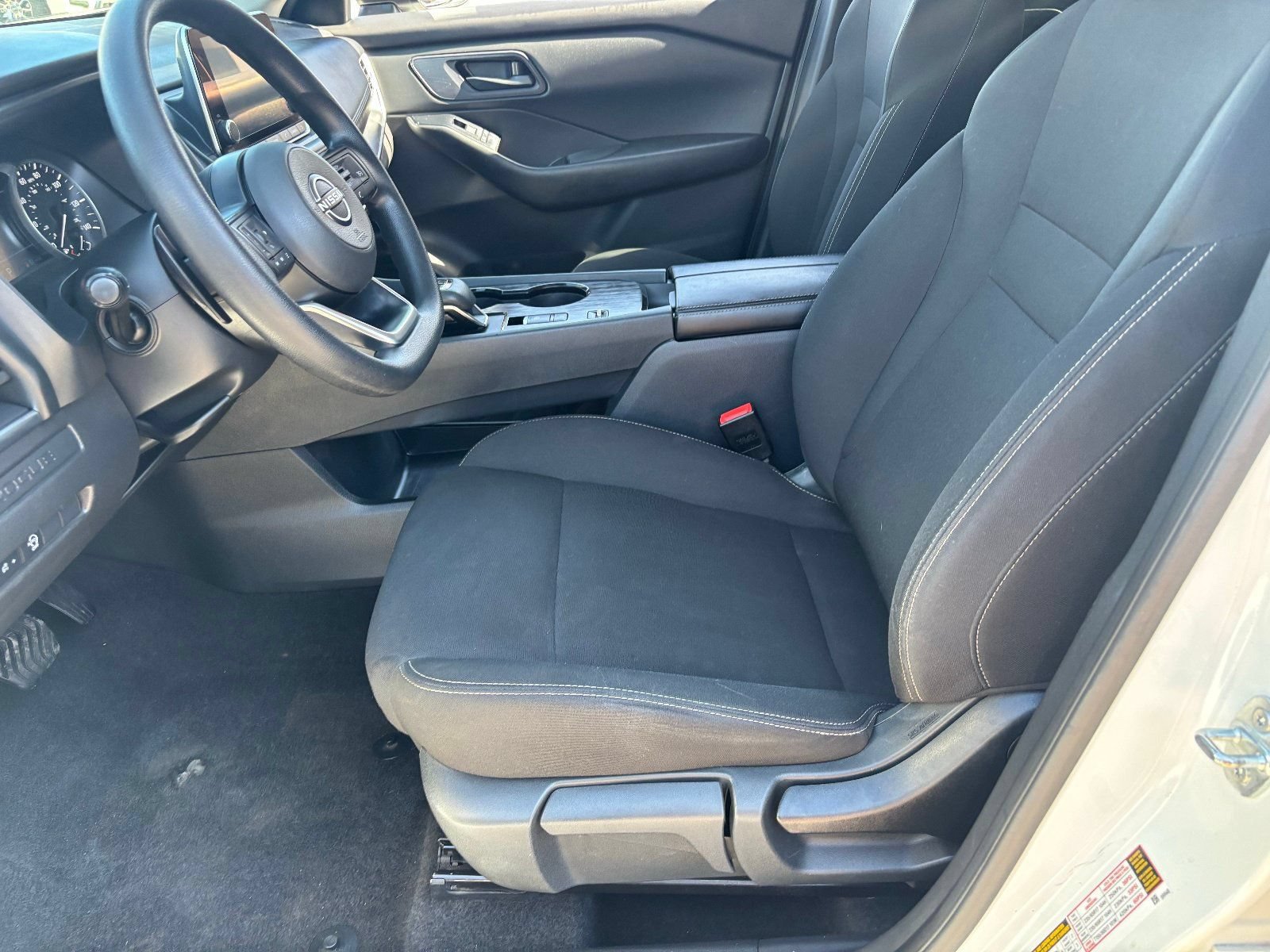 Certified 2024 Nissan Rogue S FWD image 20