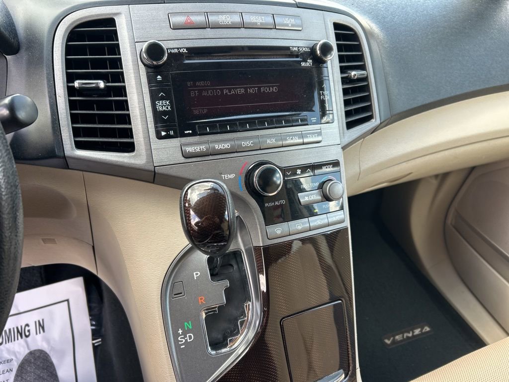 Used 2010 Toyota Venza image 11