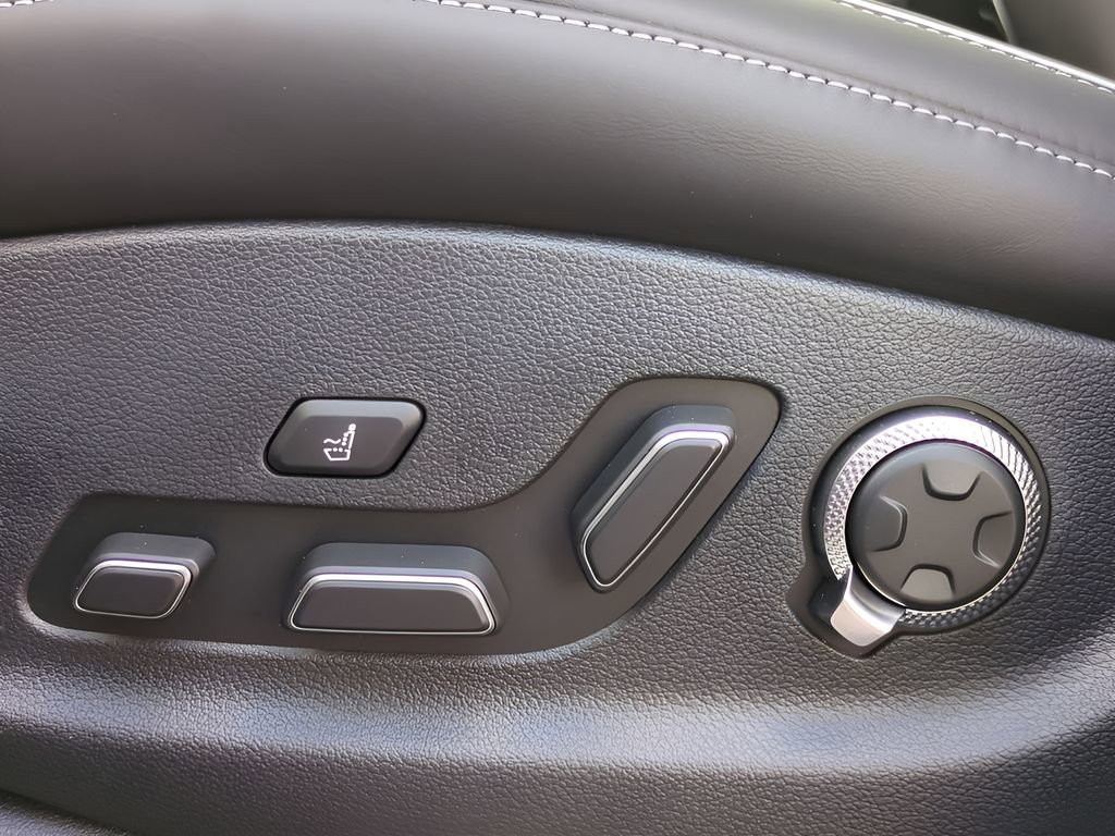 New 2026 Genesis GV80 3.5T e-SC AWD/4WD image 16