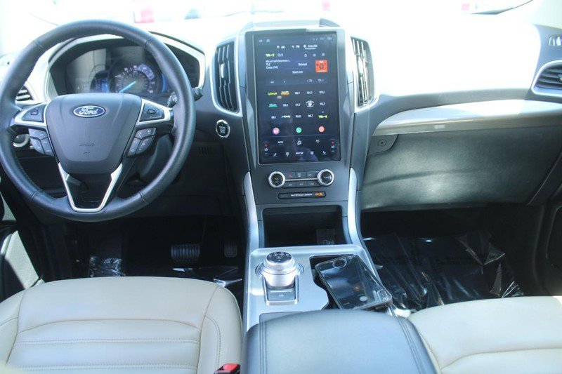 Used 2024 Ford Edge SEL image 14