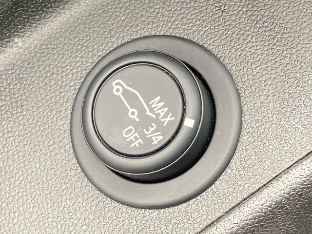 Used 2024 Chevrolet Equinox LT w/ LPO, Floor Liner Package FWD image 31