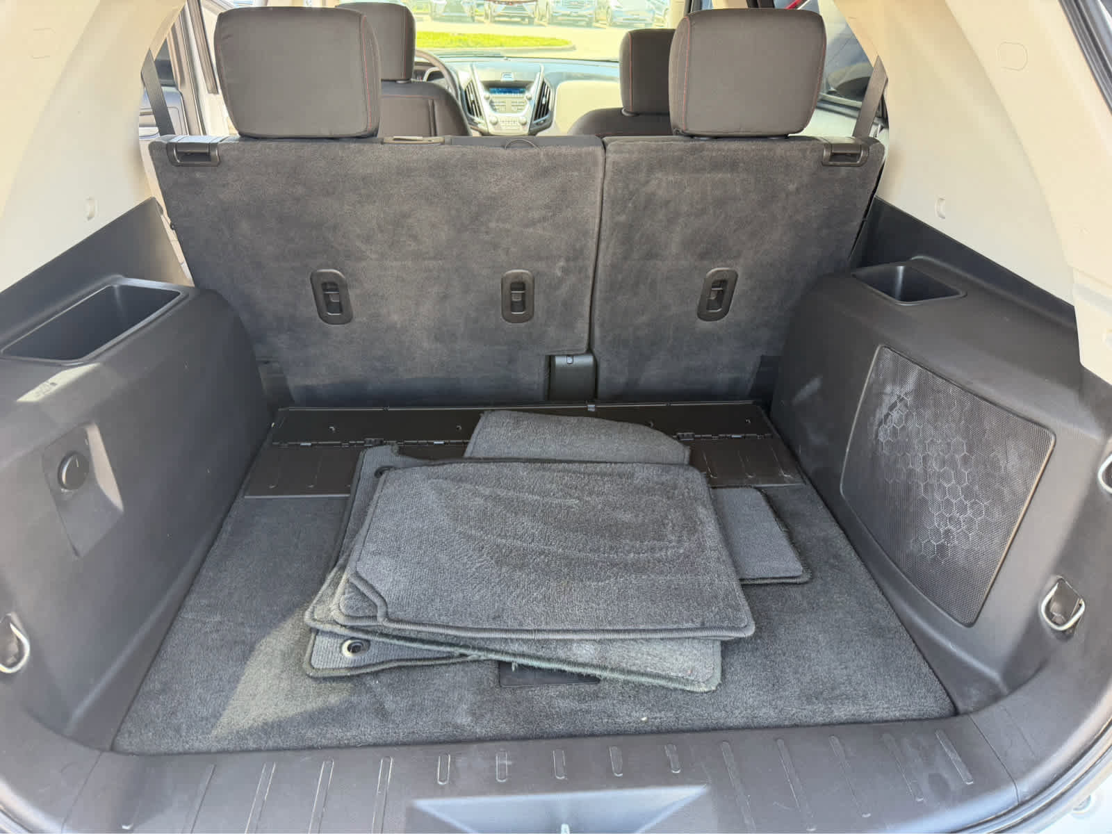 Used 2010 Chevrolet Equinox LT image 13