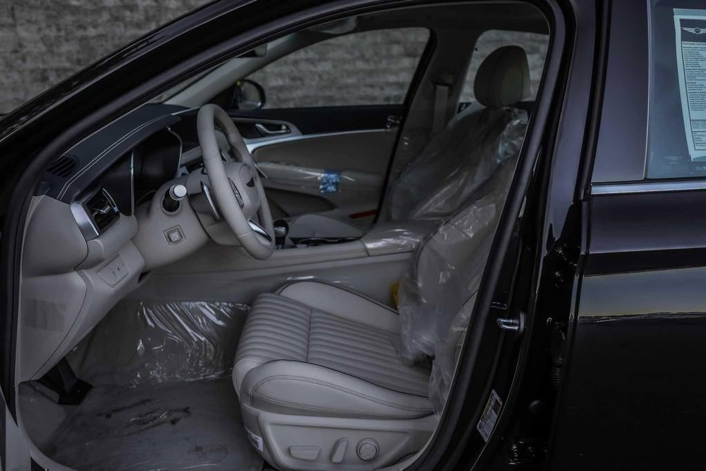 New 2026 Genesis G70 2.5T Prestige image 13