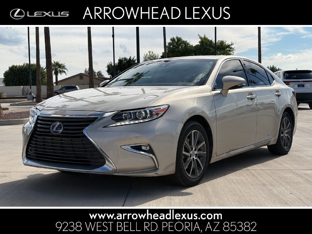 Used 2018 Lexus ES 300h w/ Luxury Package FWD image 1