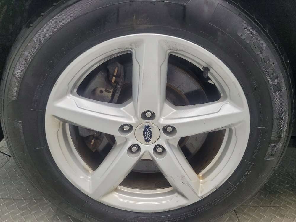 Used 2018 Ford Explorer XLT FWD image 31
