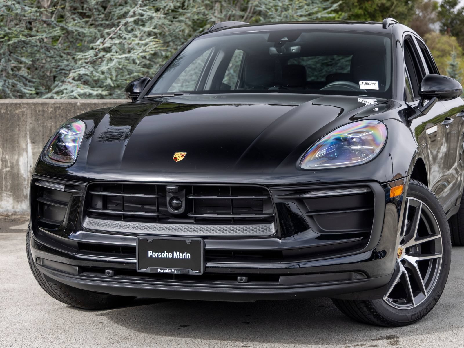Certified 2026 Porsche Macan AWD/4WD image 7