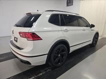 Used 2023 Volkswagen Tiguan SE R-Line FWD image 13