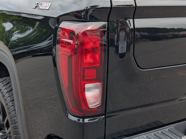 Used 2022 GMC Sierra 1500 Elevation AWD/4WD image 11