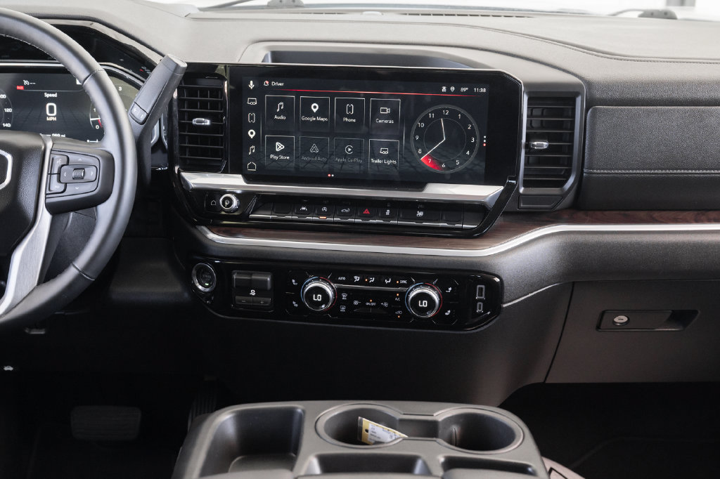 Used 2026 GMC Sierra 1500 SLT RWD image 33