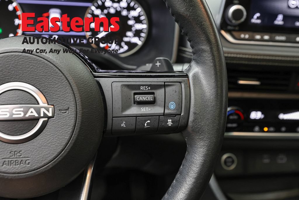 Used 2023 Nissan Rogue SV w/ SV Premium B Package AWD/4WD image 17