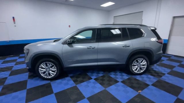 Used 2024 GMC Acadia Elevation w/ Luxury Package AWD/4WD image 5