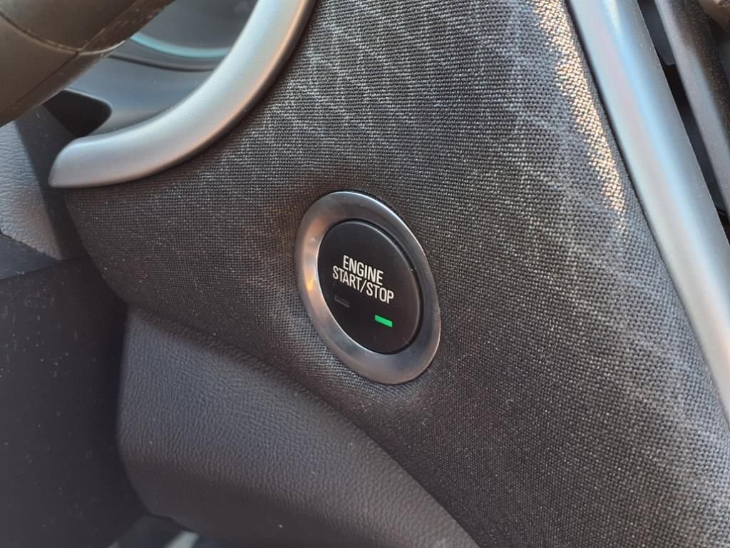 Used 2023 Chevrolet Malibu LT image 17