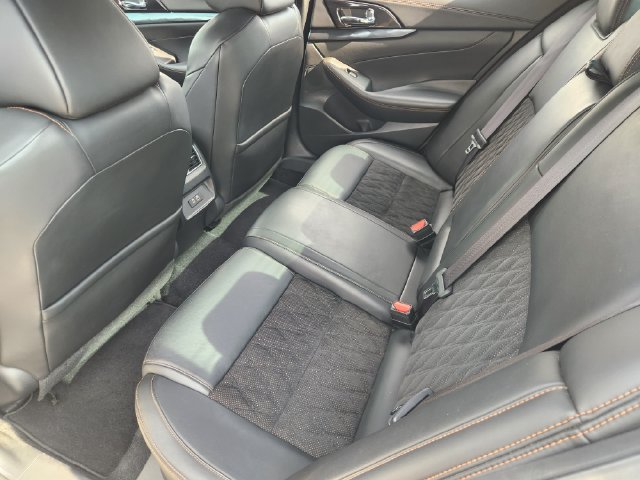 Used 2019 Nissan Maxima SR w/ Premium Package FWD image 21
