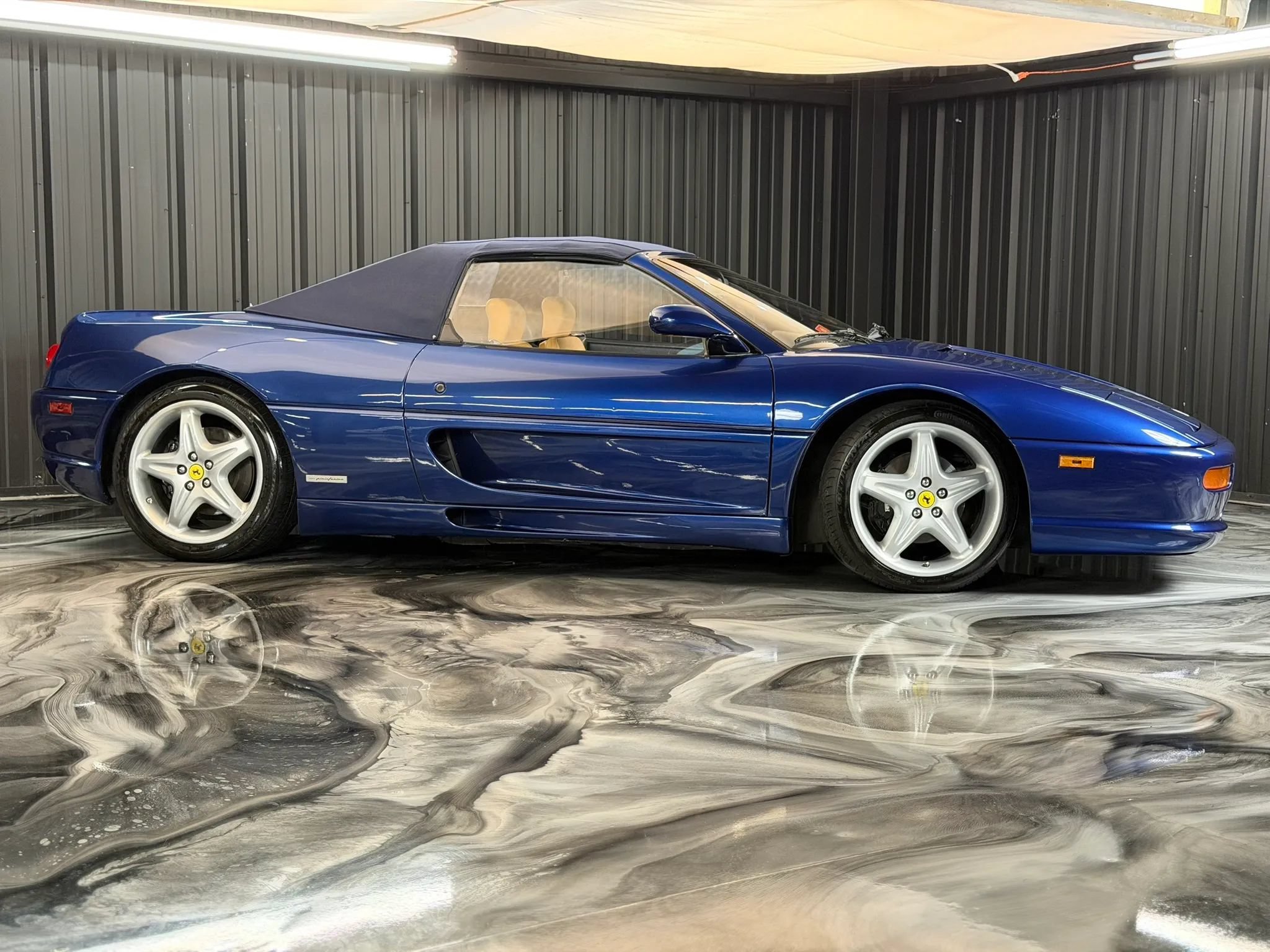 Used 1999 Ferrari F355 Spider RWD image 8