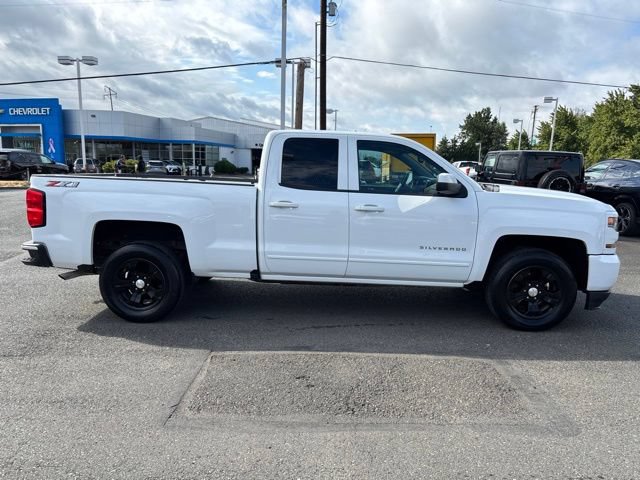 Used 2018 Chevrolet Silverado 1500 LT w/ All Star Edition AWD/4WD image 6