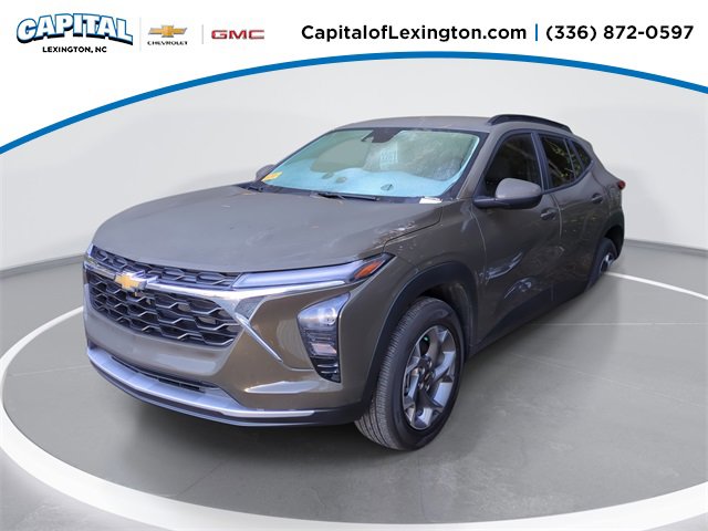 Used 2024 Chevrolet Trax LT w/ Driver Confidence Package