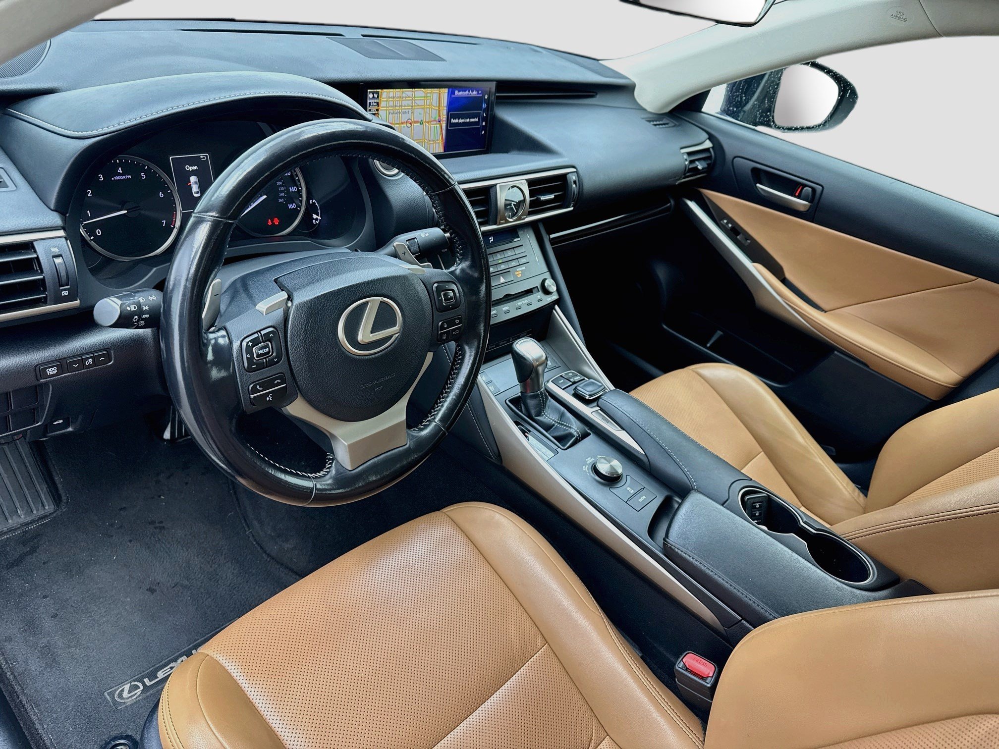 Used 2017 Lexus IS 300 AWD w/ Navigation System Package image 7