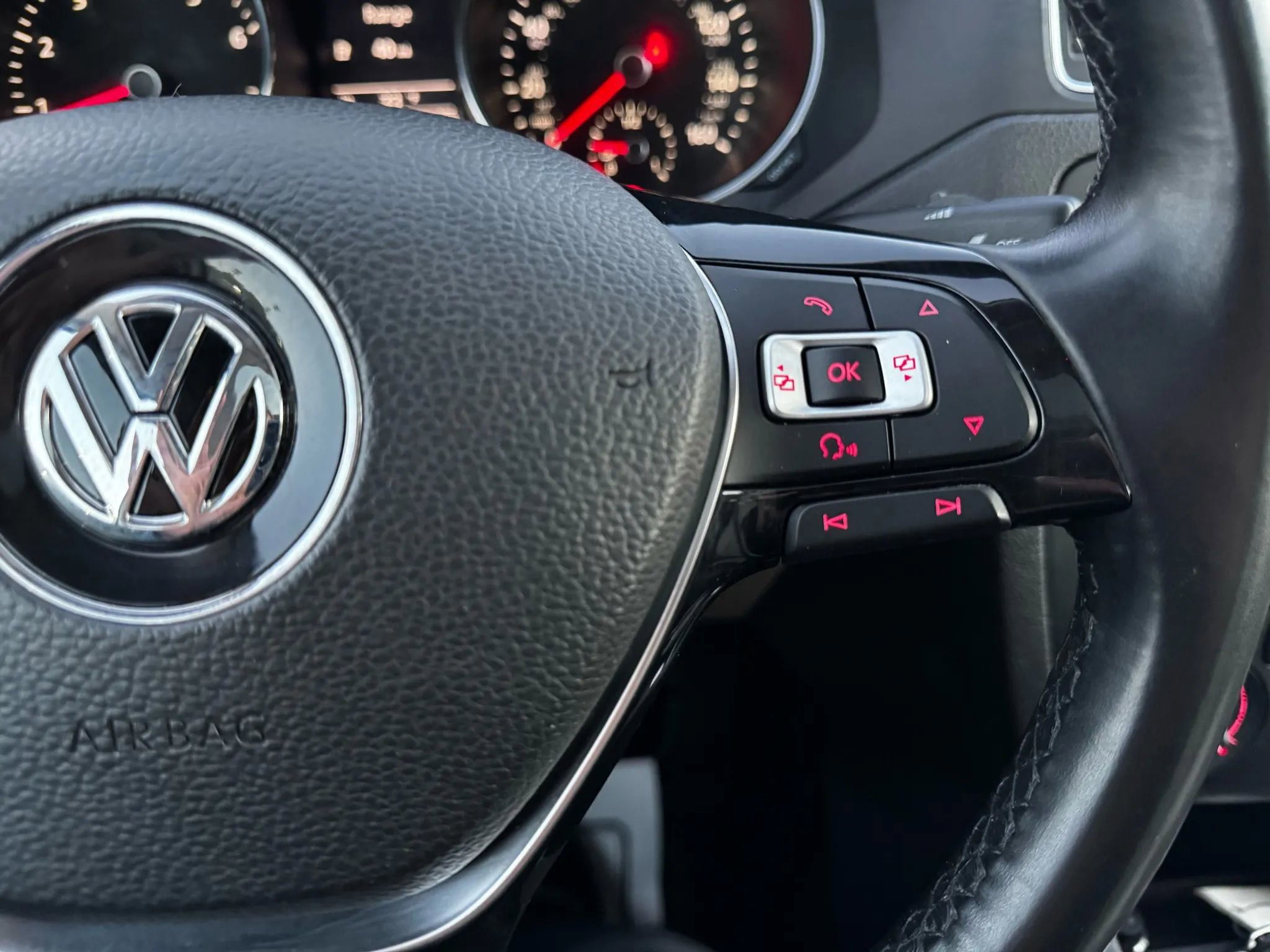 Used 2017 Volkswagen Jetta SE image 19