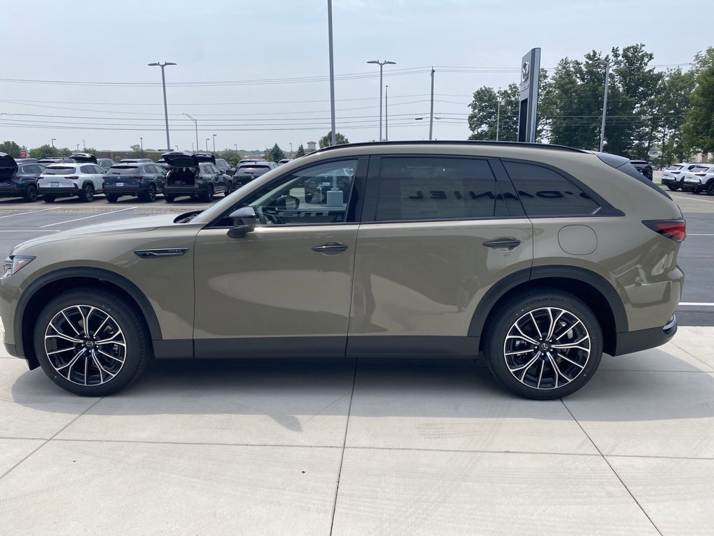 New 2025 MAZDA CX-70 Plug-In Hybrid w/ Premium Pkg image 4