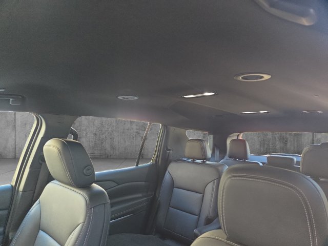 Certified 2026 Chevrolet Traverse LT FWD image 12