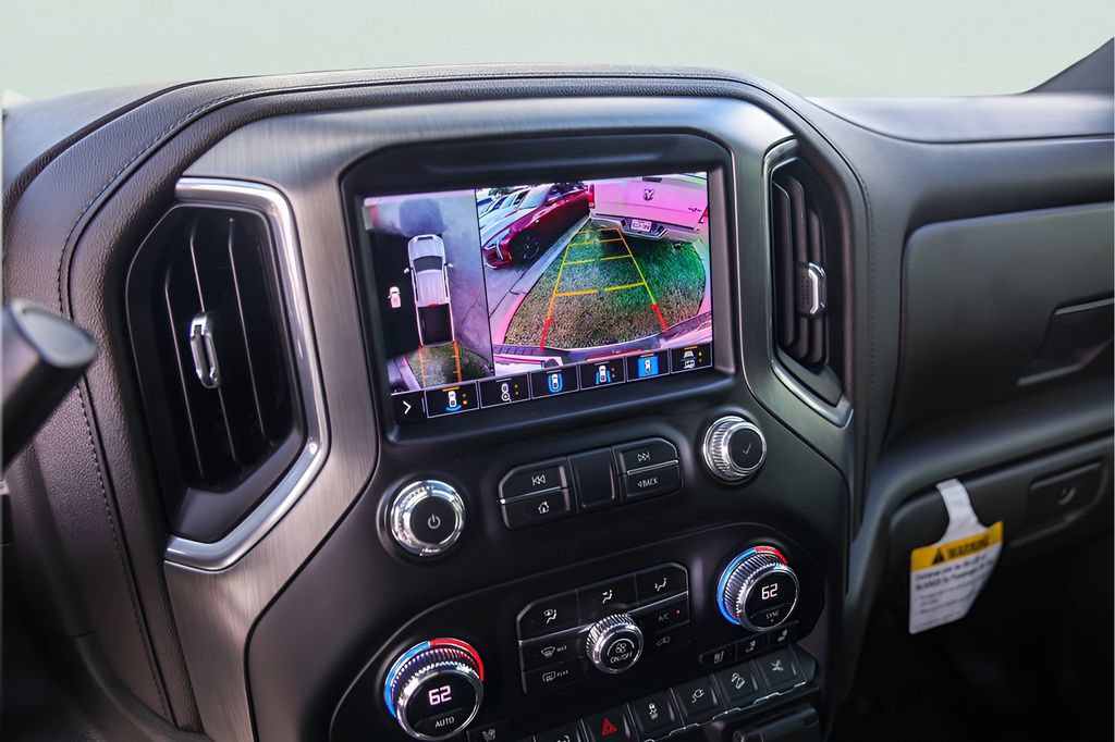 Used 2023 GMC Sierra 2500 Denali w/ Denali Ultimate Package AWD/4WD image 20