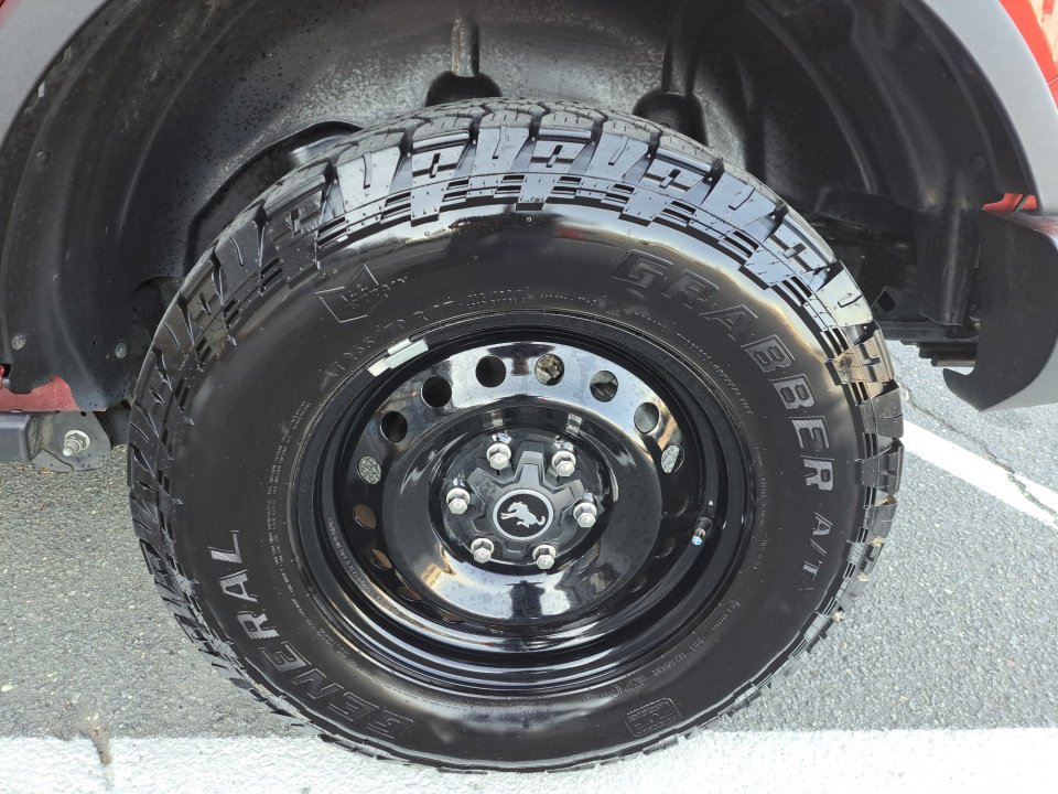 Used 2023 Ford Bronco Black Diamond image 21