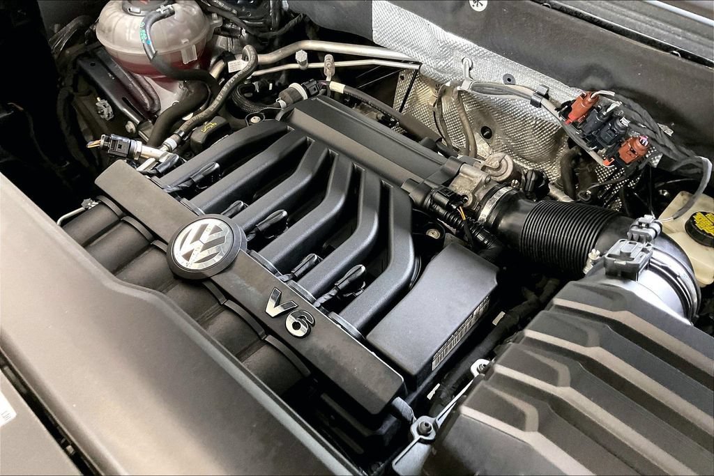 Used 2022 Volkswagen Atlas SEL AWD/4WD image 30