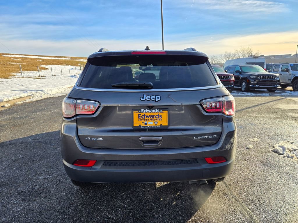 Used 2022 Jeep Compass Limited image 5