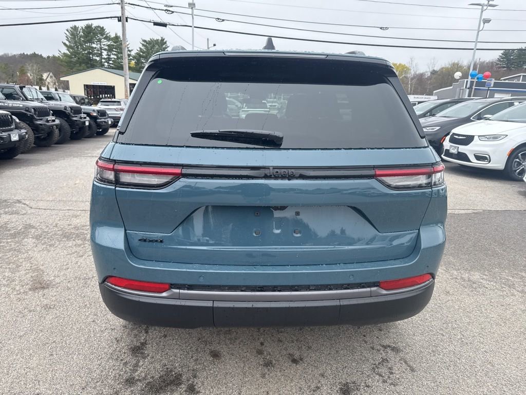 New 2026 Jeep Grand Cherokee Limited AWD/4WD image 4