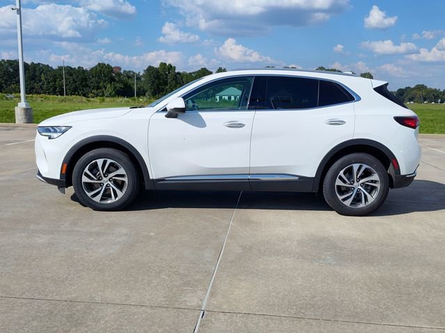 Used 2023 Buick Envision Essence image 3