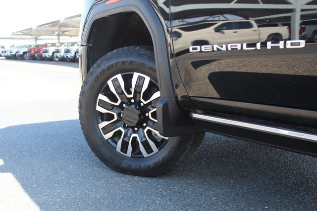 Used 2024 GMC Sierra 2500 Denali Ultimate w/ Max Trailering Package AWD/4WD image 13