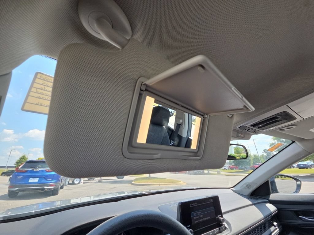 Used 2025 Honda Accord SE image 58