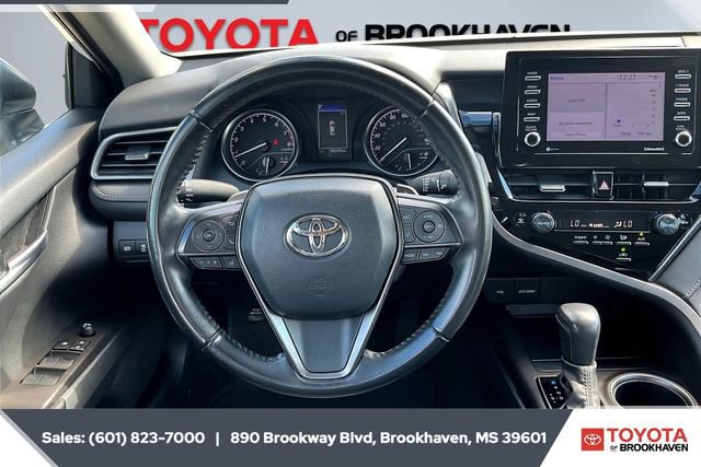 Used 2024 Toyota Camry SE image 5