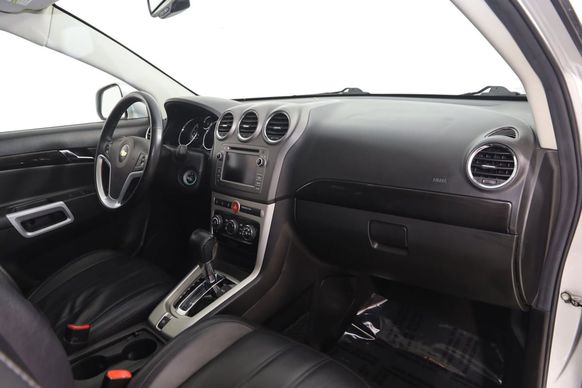 Used 2014 Chevrolet Captiva Sport LT w/ Convenience Package FWD image 32
