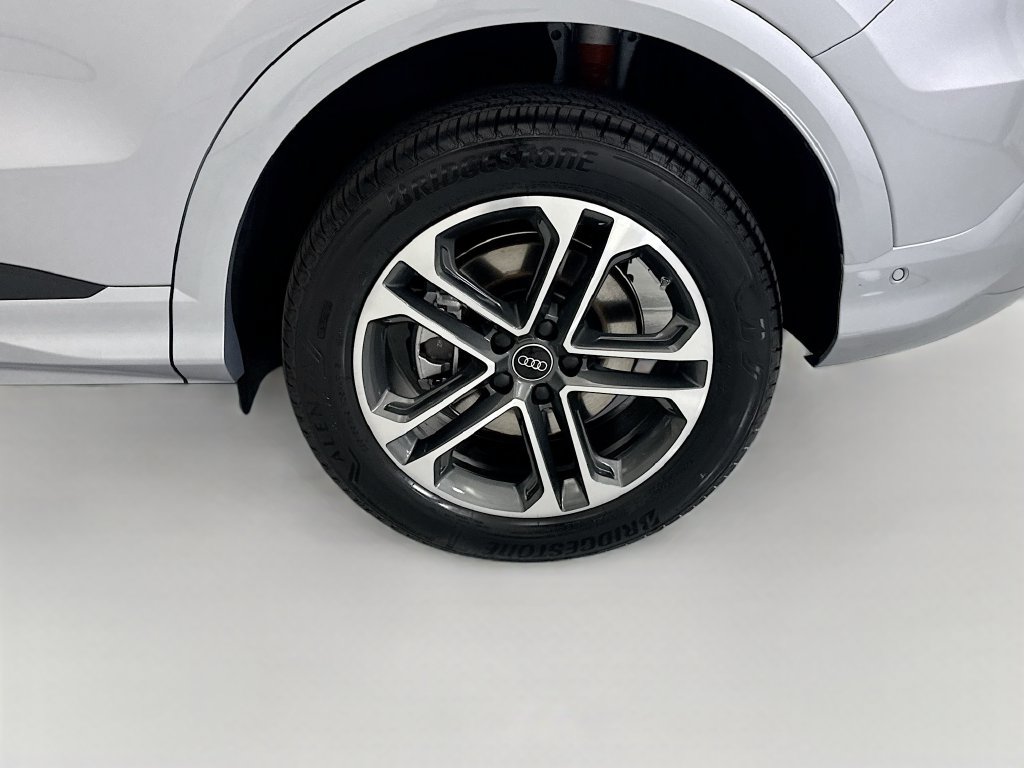 Used 2026 Audi Q5 Premium Plus AWD/4WD image 30