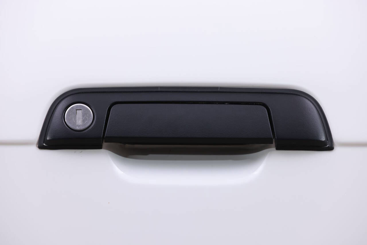 Used 1995 BMW M3 Coupe image 38