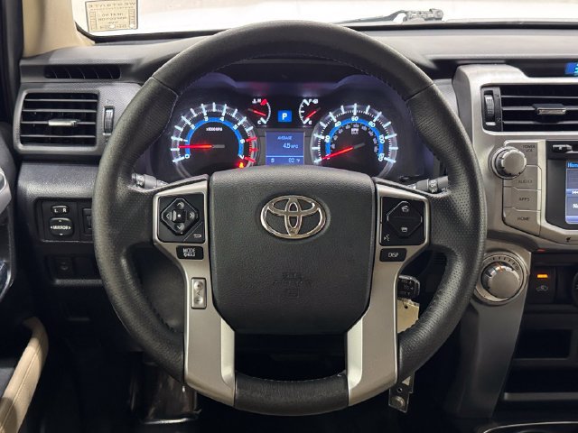 Used 2019 Toyota 4Runner SR5 AWD/4WD image 22