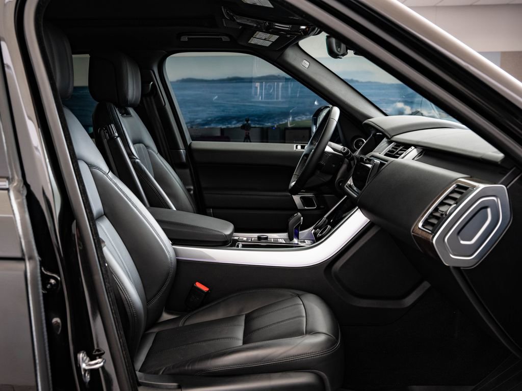 Used 2019 Land Rover Range Rover Sport HSE AWD/4WD image 27