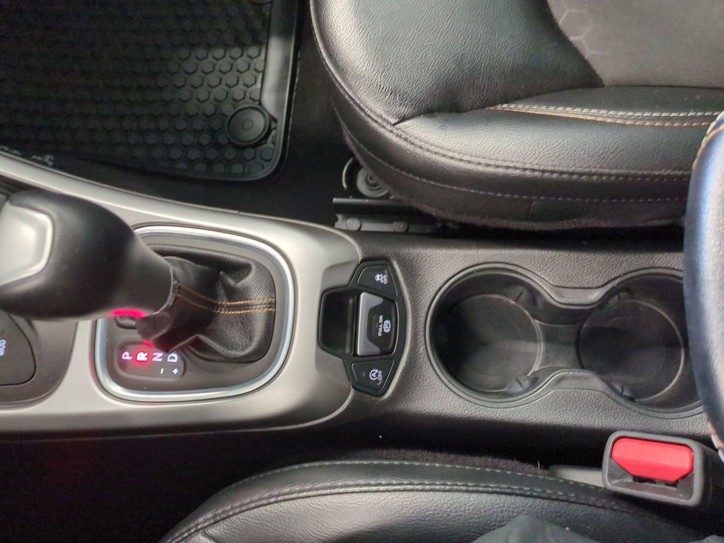 Used 2020 Jeep Compass Latitude w/ Cold Weather Group image 29