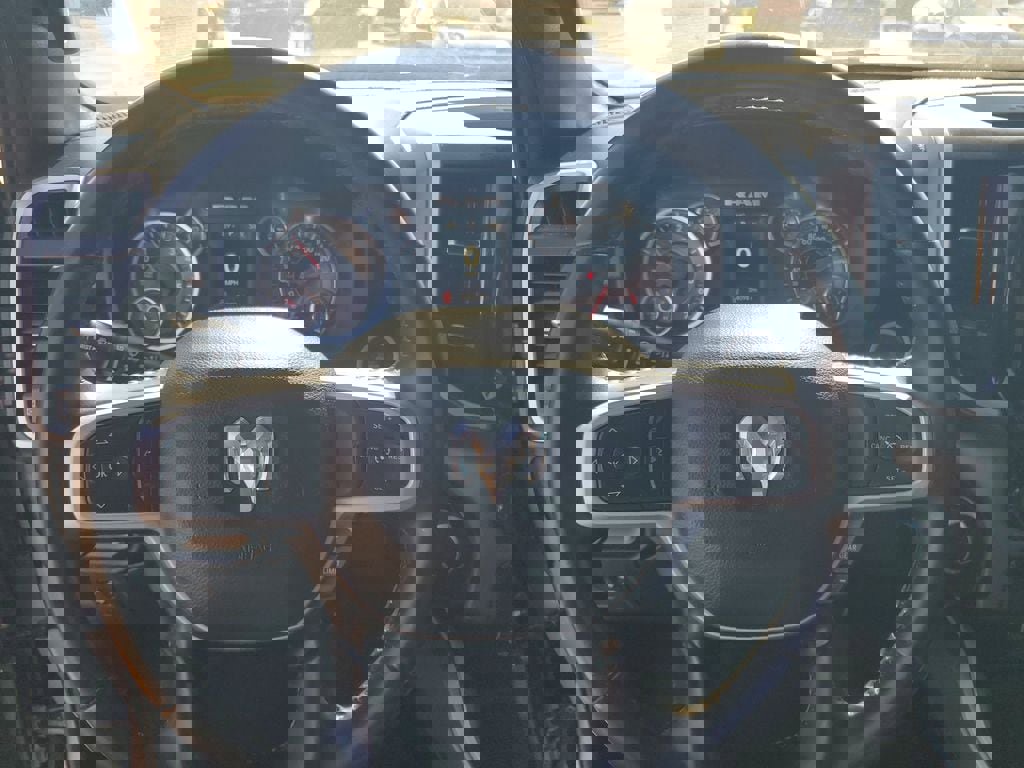 Used 2022 RAM 1500 Big Horn RWD image 10