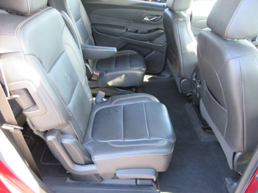 Certified 2020 Chevrolet Traverse LT w/ LT Premium Package FWD image 18
