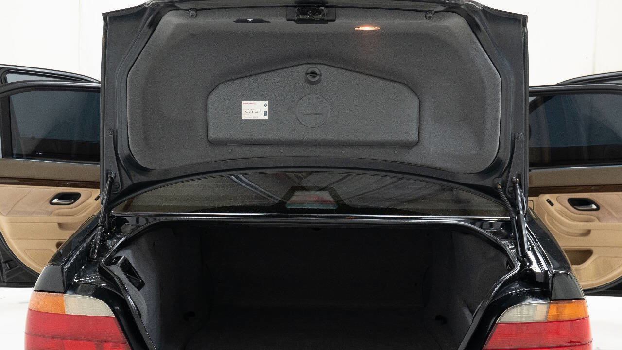 Used 1998 BMW 740i RWD image 50