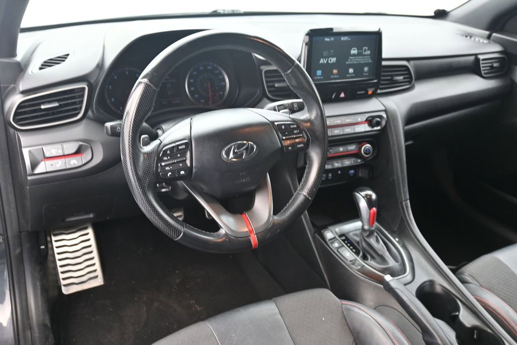 Used 2020 Hyundai Veloster Turbo FWD image 16