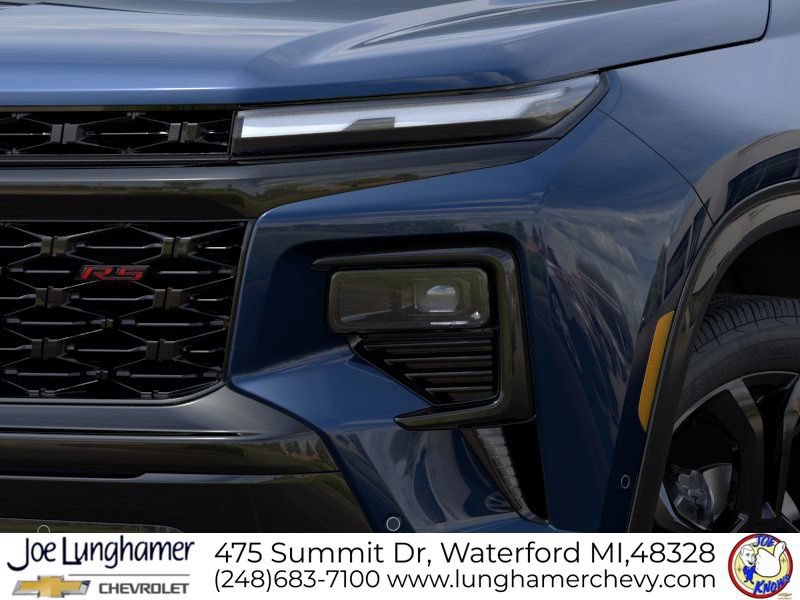 New 2027 Chevrolet Traverse RS w/ LPO, Floor Liner Package AWD/4WD image 10