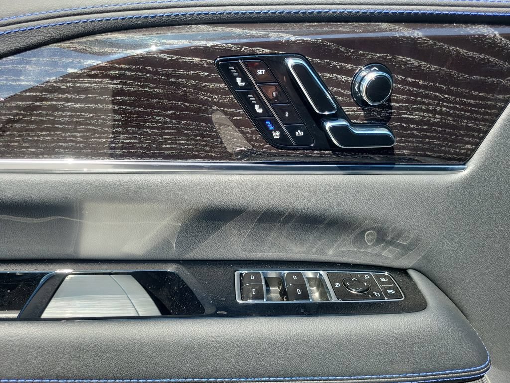 New 2026 Cadillac Escalade IQ Luxury 1 AWD/4WD image 10